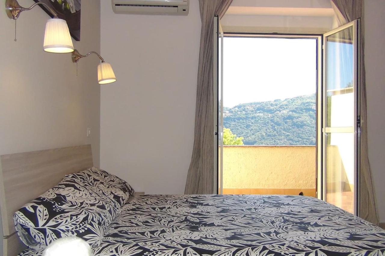 Relax Sul Lago Apartment เจนซาโน ดิ โรมา ภายนอก รูปภาพ